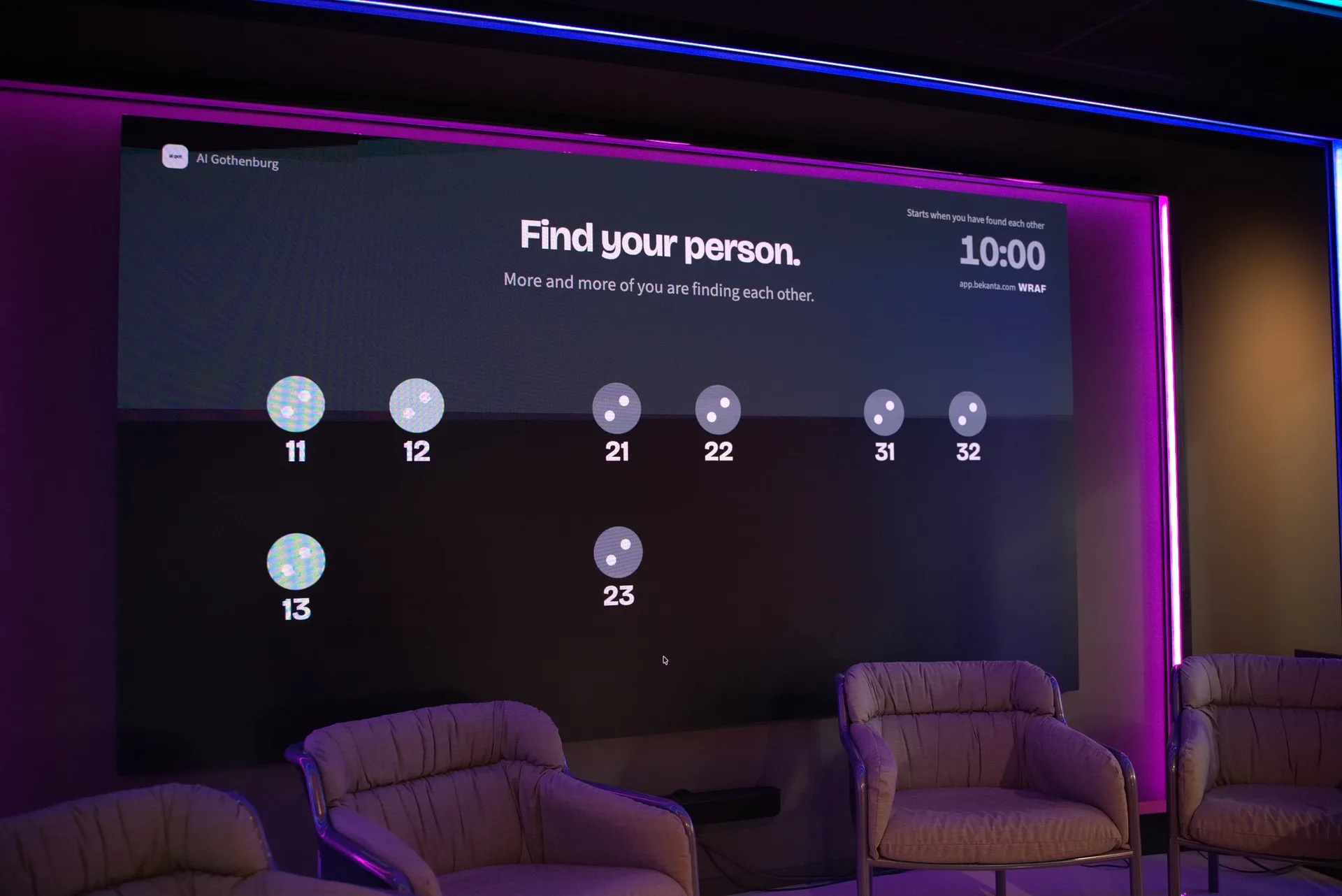 Find your person matchmaking screen with a ten minute countdown